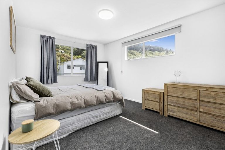 Photo of property in 23 Westhaven Drive, Tawa, Wellington, 5028