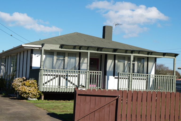 Photo of property in 78 Vine Street, Mangere East, Auckland, 2024