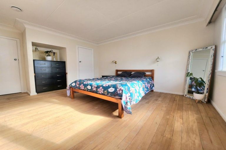 Photo of property in 16 Derwent Street, Oamaru North, Oamaru, 9400