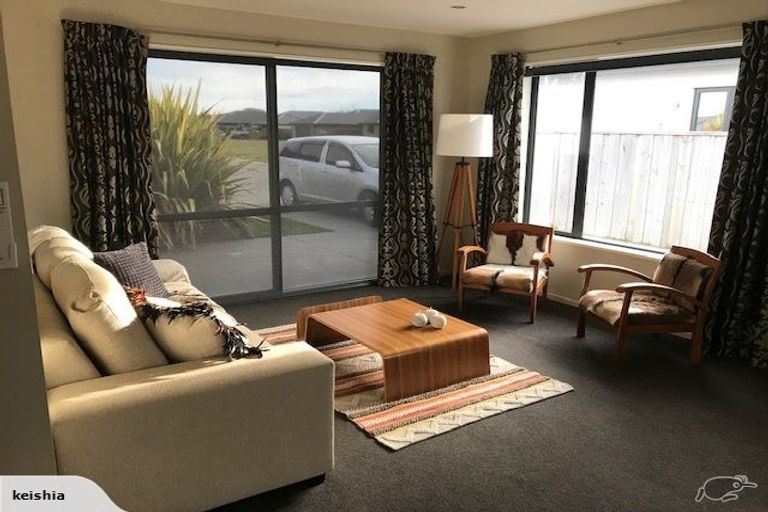 Photo of property in 9 Vittoria Lane, Pegasus, 7612