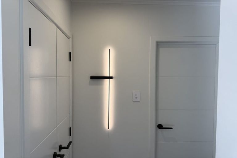 Photo of property in 1/3a First Avenue, Stanley Point, Auckland, 0624