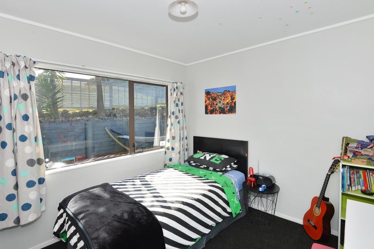 Photo of property in 37 Ridgeway Drive, Te Kamo, Whangarei, 0112