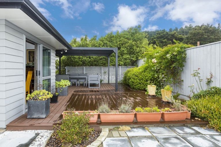 Photo of property in 94 Riverstone Drive, Riverstone Terraces, Upper Hutt, 5018