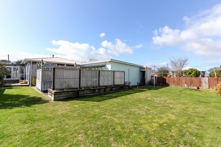 Photo of property in 53 Blake Street, Waitara, 4320