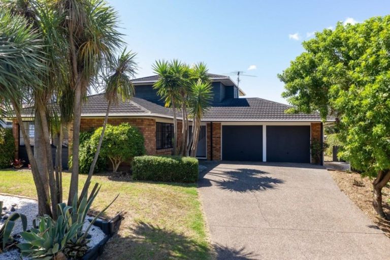 Photo of property in 26 Nicholas Road, Somerville, Auckland, 2014