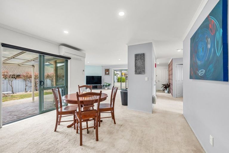 Photo of property in 12 Percy Kinsman Crescent, Riverstone Terraces, Upper Hutt, 5018