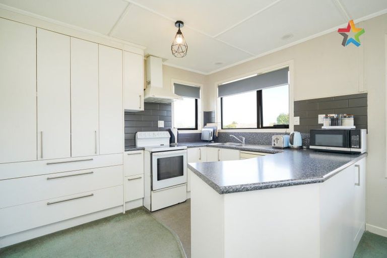 Photo of property in 216 Conyers Street, Strathern, Invercargill, 9812