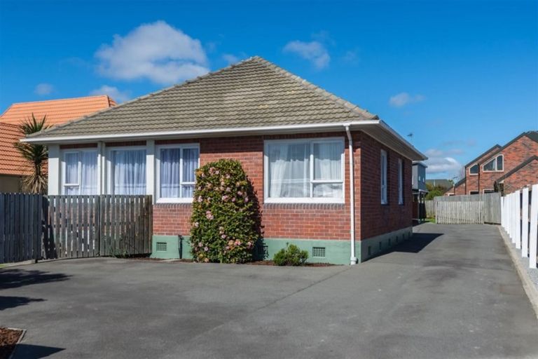 Photo of property in 21 George Street, Riccarton, Christchurch, 8041
