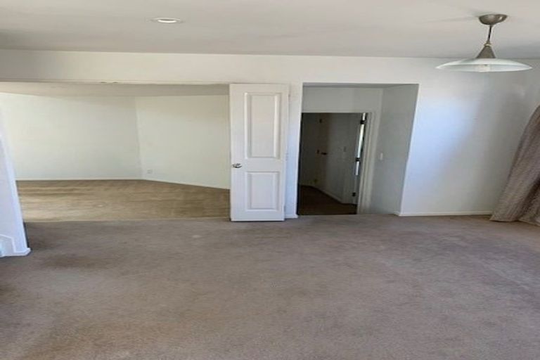 Photo of property in 2/6 Nile Road, Milford, Auckland, 0620