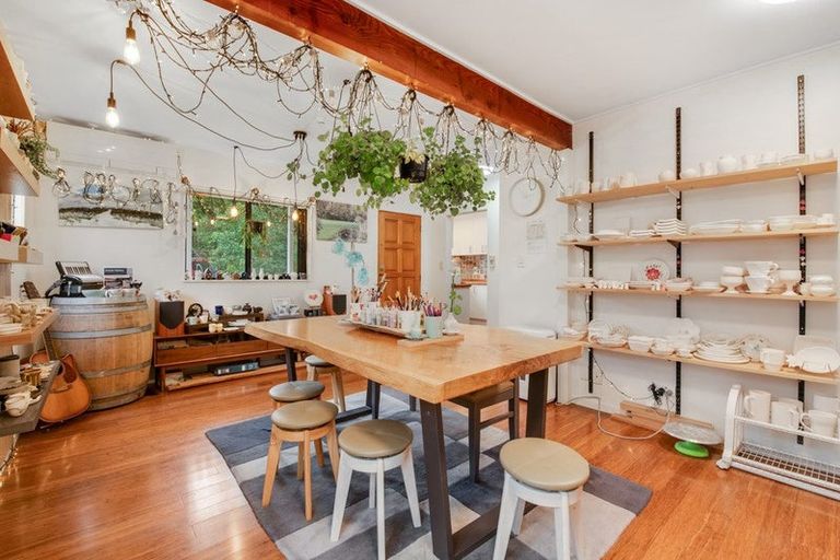 Photo of property in 295 Kanohi Road, Kaukapakapa, 0873