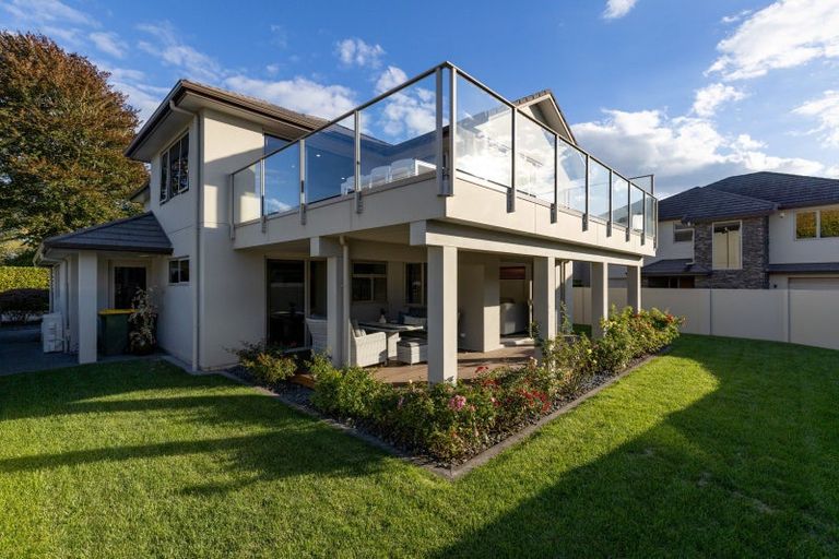 Photo of property in 21 Dalethorpe Avenue, Fairfield, Hamilton, 3214