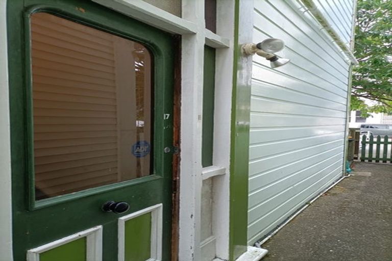 Photo of property in 17 Roy Street, Newtown, Wellington, 6021