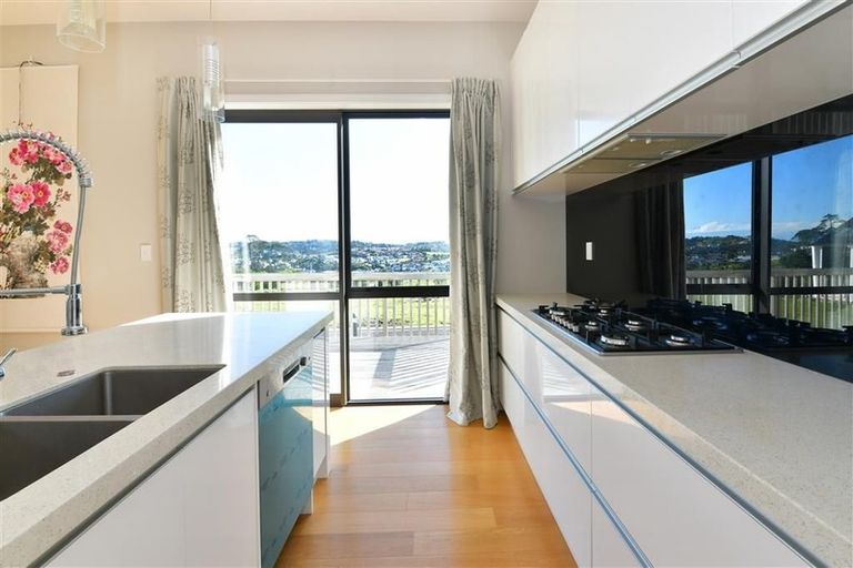 Photo of property in 347 Pinecrest Drive, Gulf Harbour, Whangaparaoa, 0930