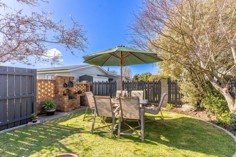 Photo of property in 13 Church Street, Winton, 9720