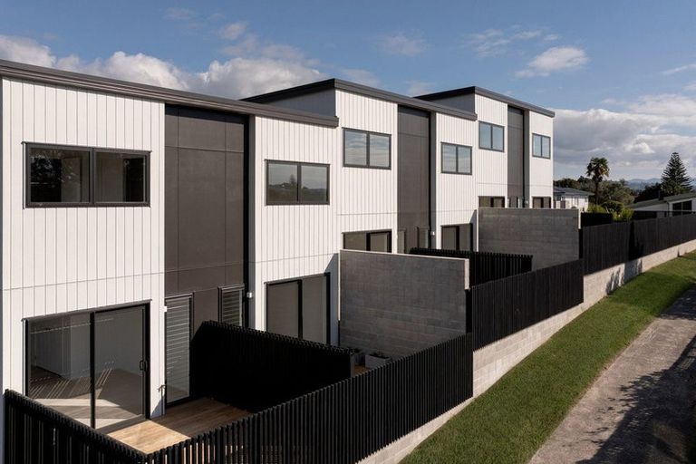 Photo of property in 5/26 Landview Road, Parkvale, Tauranga, 3112