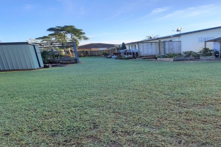 Photo of property in 36 Whitby Avenue, Whitianga, 3510