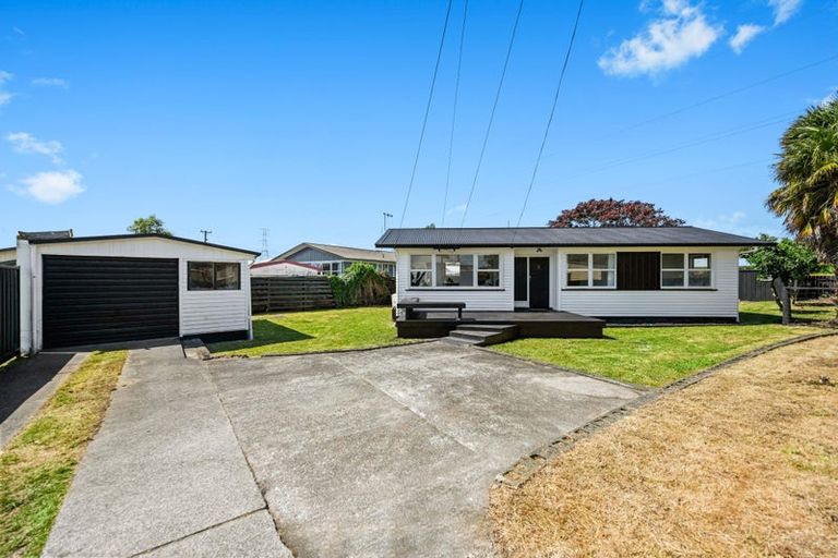 Photo of property in 18 Northolt Road, Fairview Downs, Hamilton, 3214