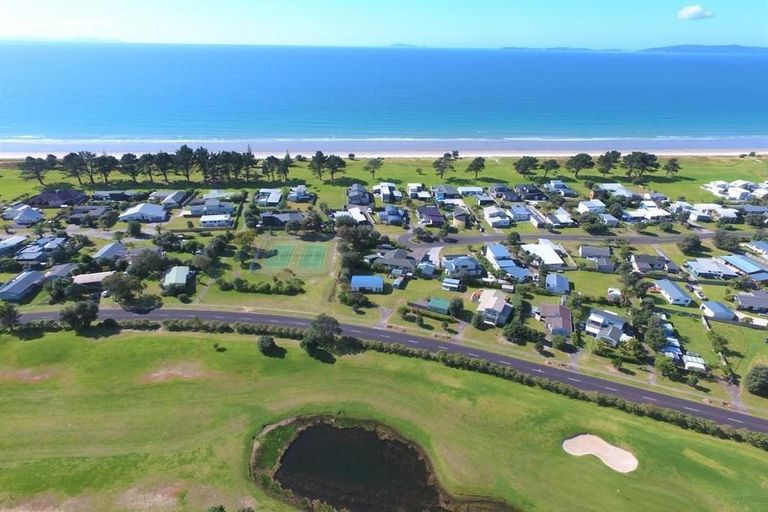 Photo of property in 620 Matarangi Drive, Matarangi, Whitianga, 3592