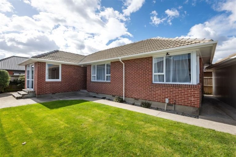 Photo of property in 1/4 Betwin Avenue, Sockburn, Christchurch, 8042