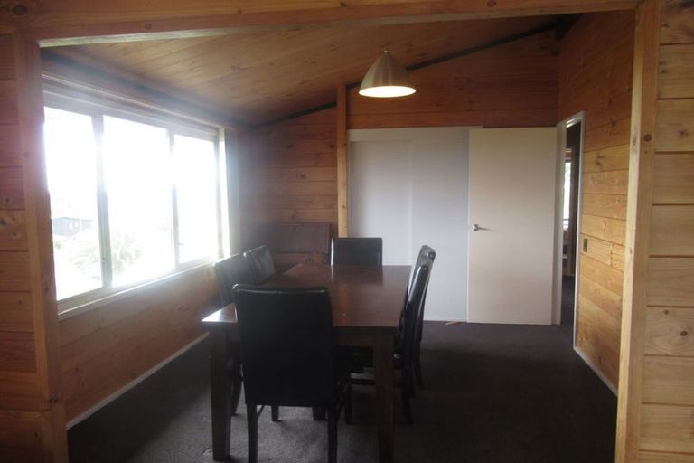 Photo of property in 21 Weggery Drive, Waikanae Beach, Waikanae, 5036