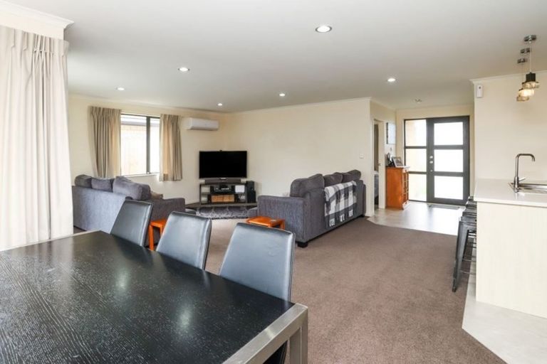 Photo of property in 99 Te Manatu Drive, Huntington, Hamilton, 3210