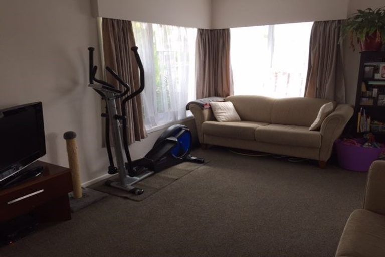 Photo of property in 1/34 Megan Avenue, Pakuranga Heights, Auckland, 2010