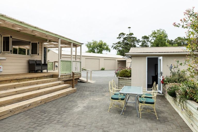 Photo of property in 2195 Waimarama Road, Waimarama, Havelock North, 4294