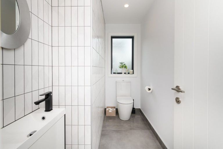 Photo of property in 451 College Street, Hokowhitu, Palmerston North, 4410