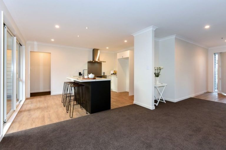 Photo of property in 5 Cressy Place, Darfield, 7510