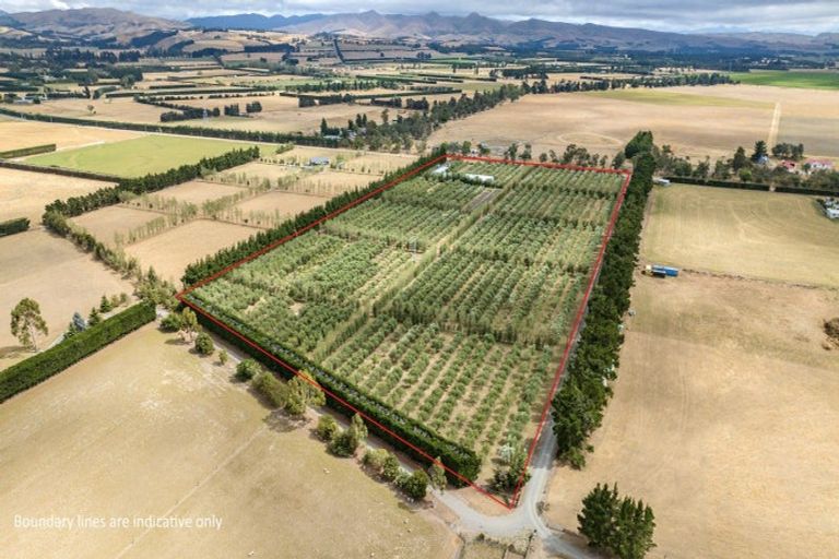 Photo of property in 179 Racecourse Road, Amberley, 7482