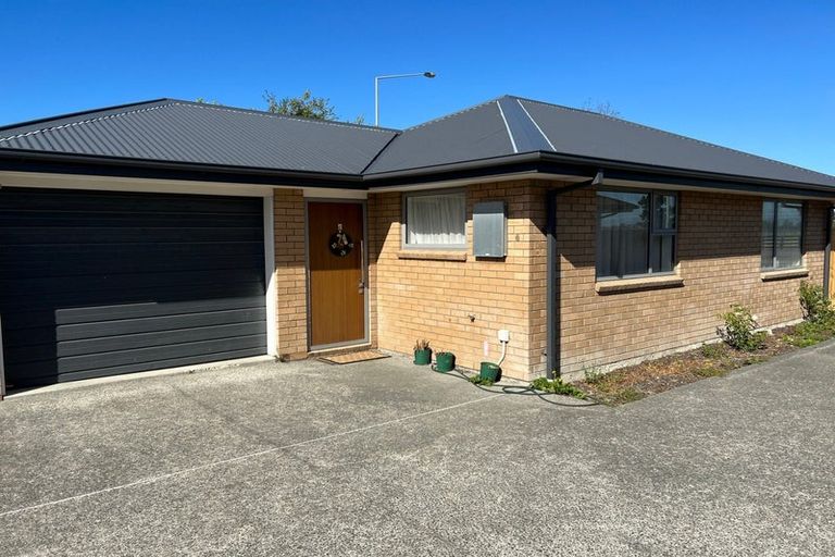 Photo of property in 40c Russley Road, Russley, Christchurch, 8042