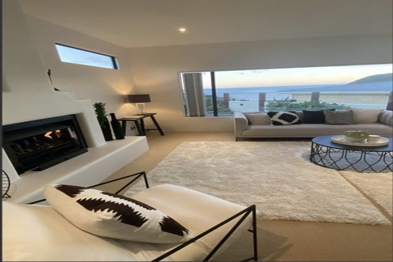 Photo of property in 25 Jordan Street, Island Bay, Wellington, 6023