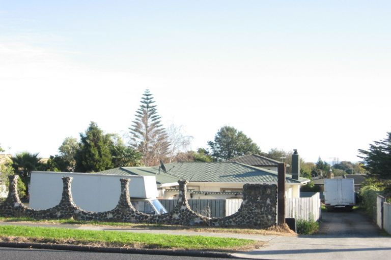 Photo of property in 71b Great South Road, Manurewa, Auckland, 2102