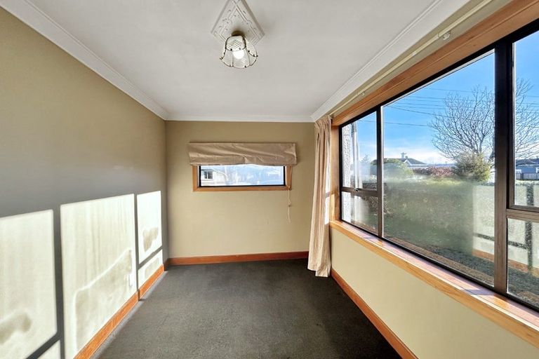 Photo of property in 16 Milton Street, Gore, 9710