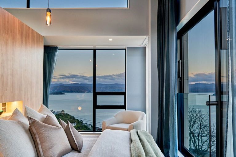 Photo of property in 126a Nicholson Road, Khandallah, Wellington, 6035