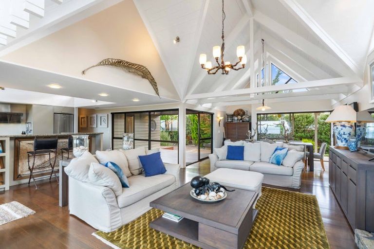 Photo of property in 7 Vista Paku, Pauanui, Hikuai, 3579