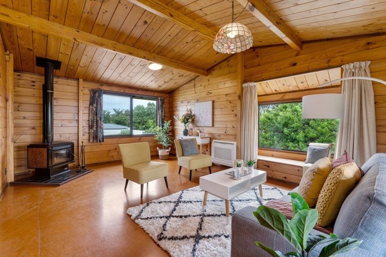 Photo of property in 29 Kirk Street, Otaki, 5512