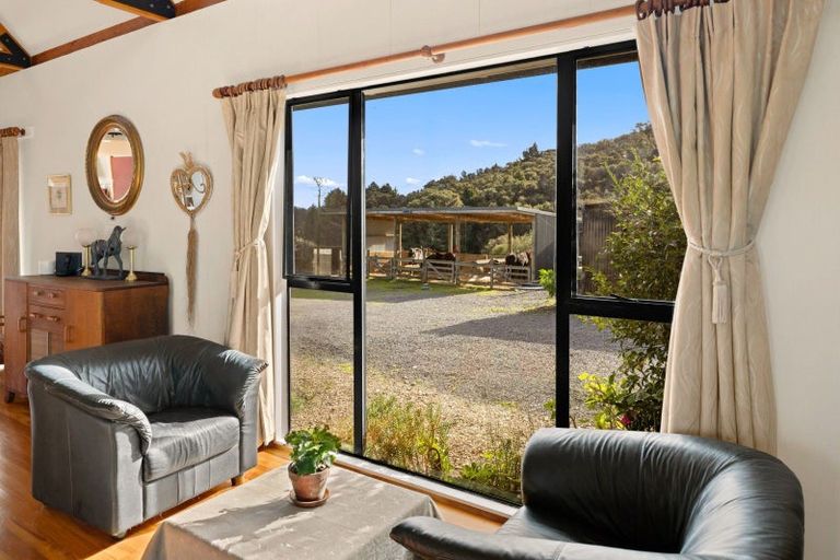 Photo of property in 719 Waikare Road, Karetu, Kawakawa, 0283