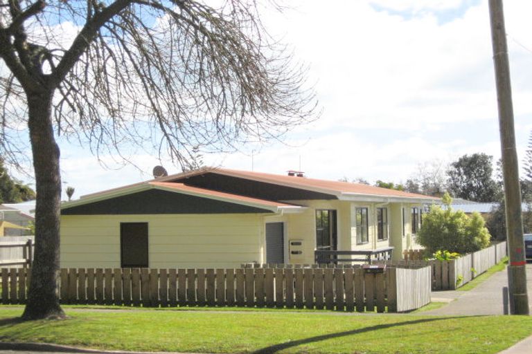 Photo of property in 2/126 Valley Road, Whakatane, 3120