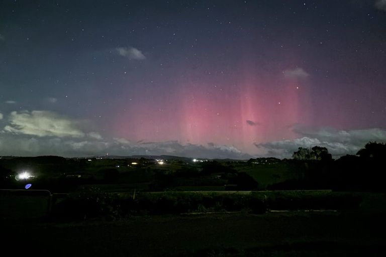 Photo of property in 133 Hanham Road, Kumeu, 0891