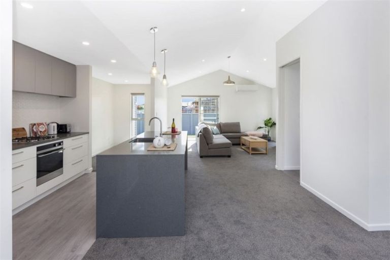 Photo of property in 18 Kingsbridge West, Burwood, Christchurch, 8083