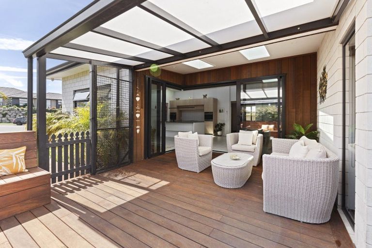 Photo of property in 14 Waitaha Place, Bell Block, New Plymouth, 4312