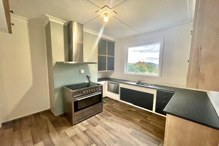 Photo of property in 11 Jubilee Street, Belleknowes, Dunedin, 9011