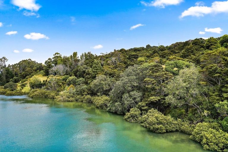 Photo of property in 99 Upper Whangateau Road, Big Omaha, Warkworth, 0985