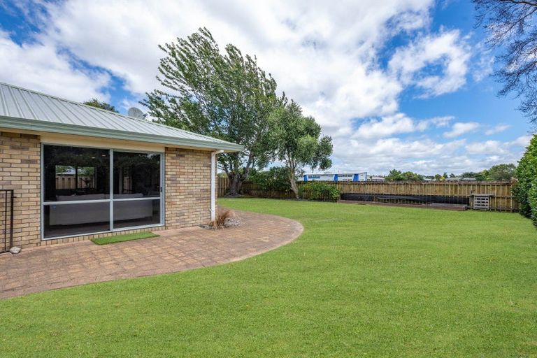 Photo of property in 21 Halyard Close, Flagstaff, Hamilton, 3210