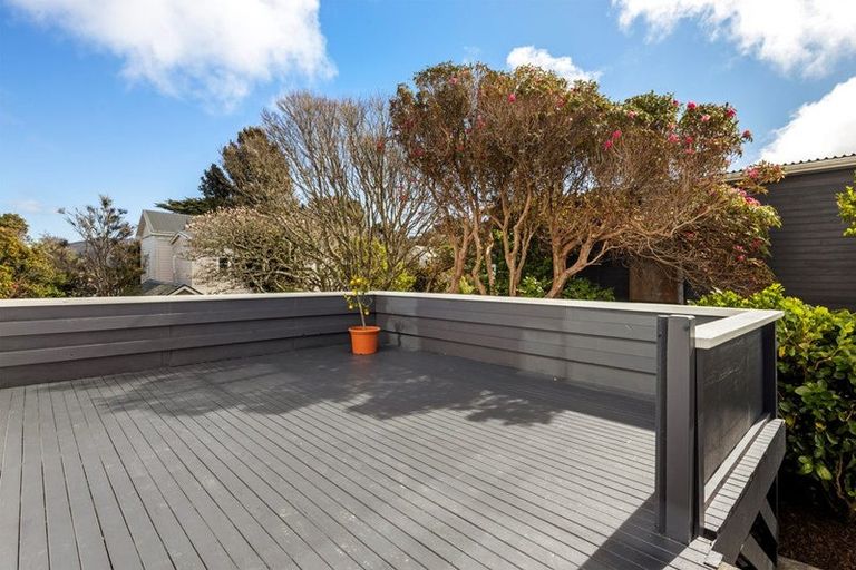 Photo of property in 8 Lemnos Avenue, Karori, Wellington, 6012