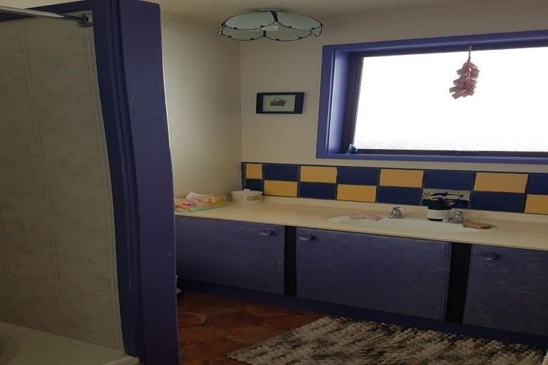 Photo of property in 16 Handforth Street, Onerahi, Whangarei, 0110