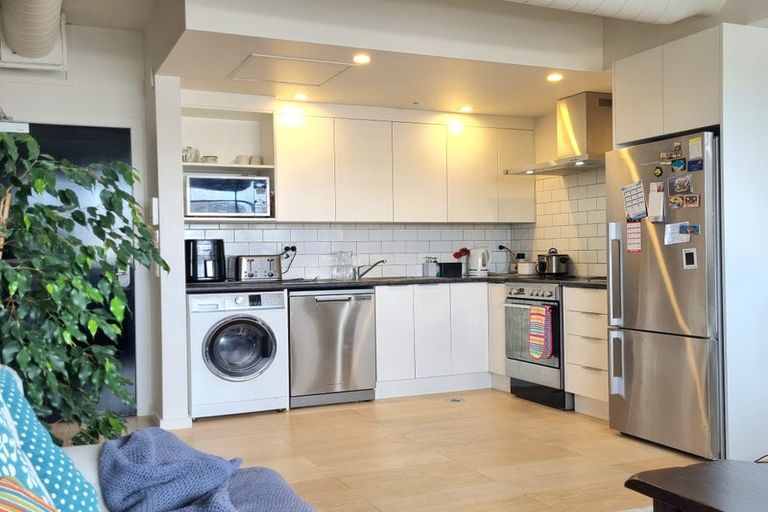 Photo of property in Quantum On Thorndon Quay, 5/163b Thorndon Quay, Pipitea, Wellington, 6011