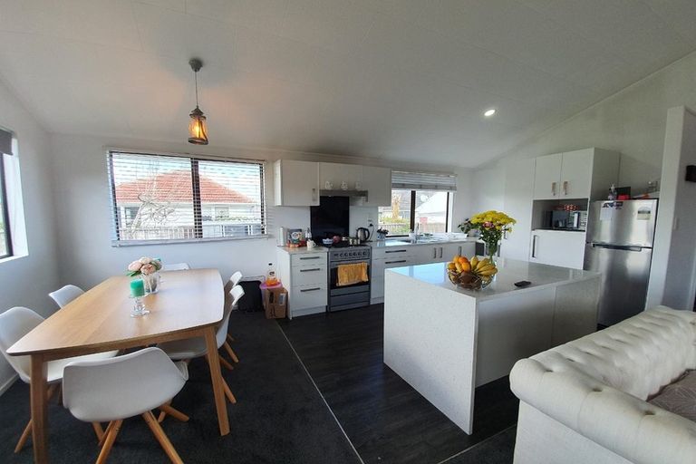 Photo of property in 17 Westhaven Place, Tuakau, 2121