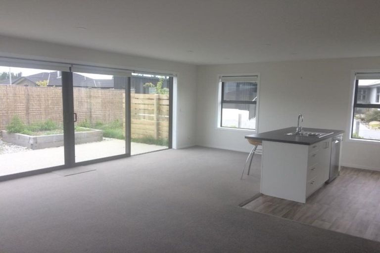 Photo of property in 46 Marbleleaf Lane, Albert Town, Wanaka, 9305